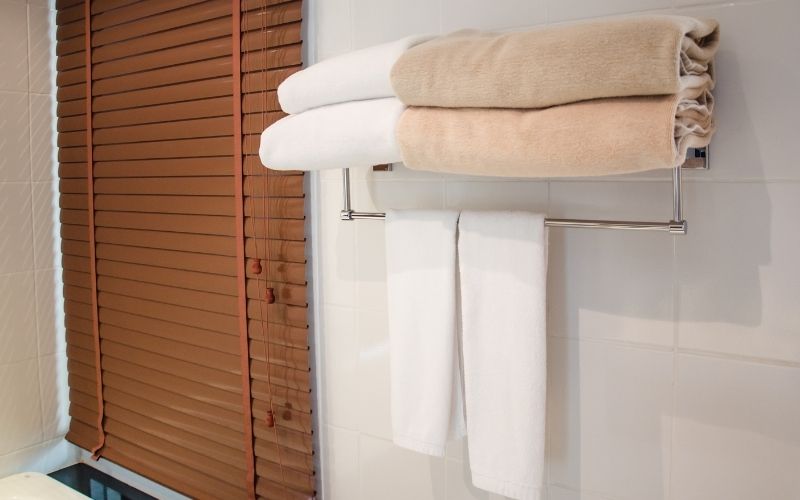 Bố trí vị trí giá treo khăn tắm