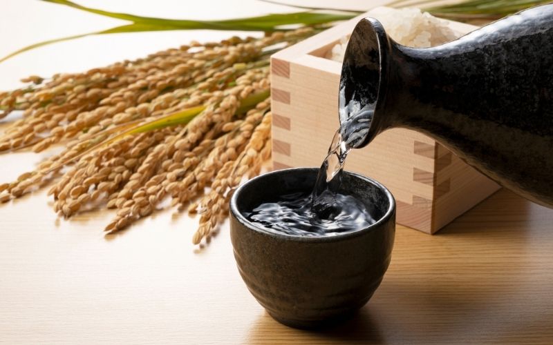 sử dụng rượu gạo