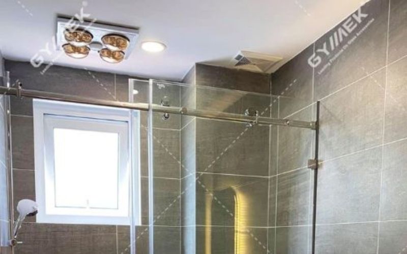 lỗi thường gặp với phòng tắm kính cửa lùa