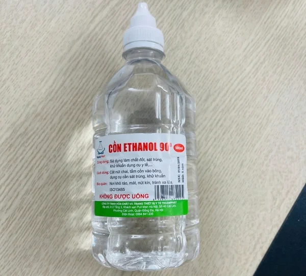 côn trùng trong nhà vệ sinh