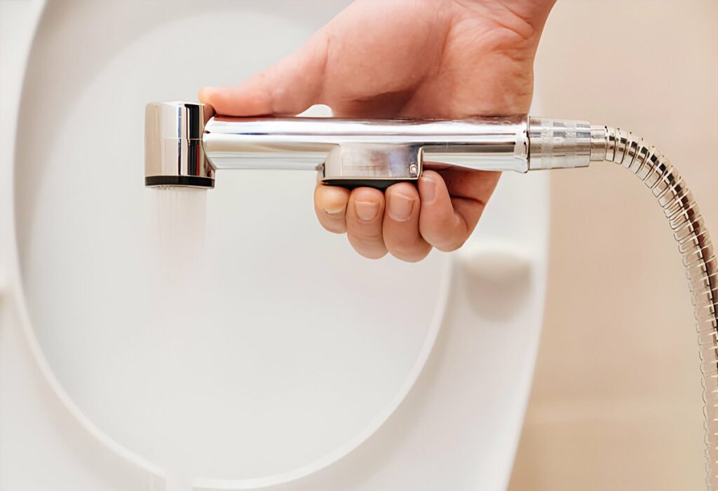 Lỗi khi sử dụng vòi xịt nhà vệ sinh